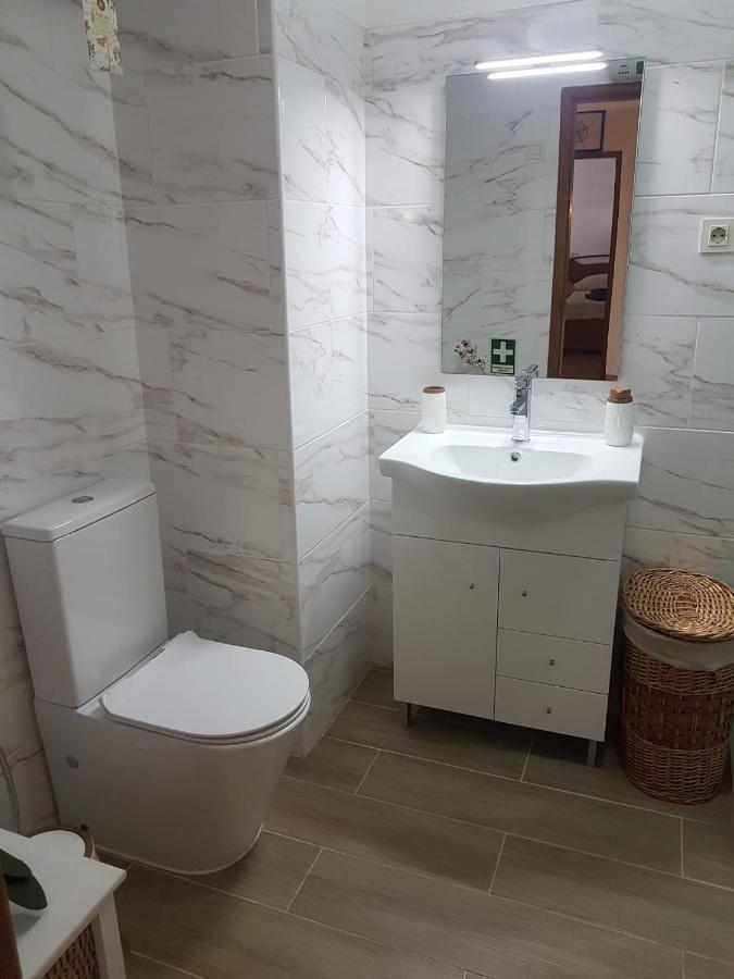 Love Shack Flat In Quarteira Center Luaran gambar